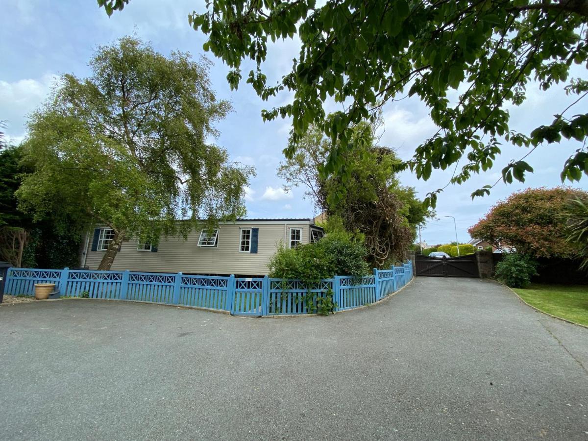 “Ty Hir Caravan” Moelfre Exterior photo